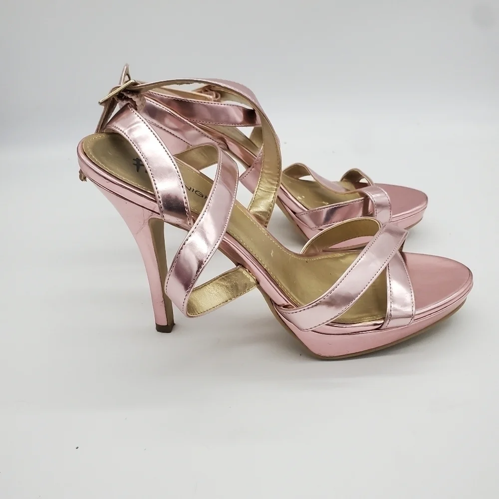 Fioni Platform Heels Size 8 Shoes Silver Purple